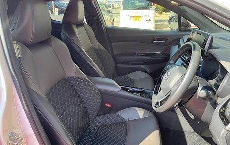 Toyota C-HR I рестайлинг, 2021 год, 1 720 000 рублей, 7 фотография