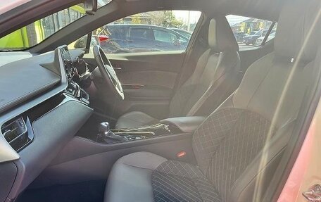 Toyota C-HR I рестайлинг, 2021 год, 1 720 000 рублей, 14 фотография