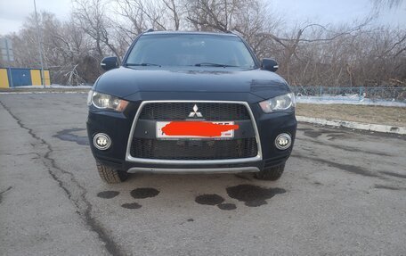 Mitsubishi Outlander III рестайлинг 3, 2012 год, 1 520 000 рублей, 2 фотография