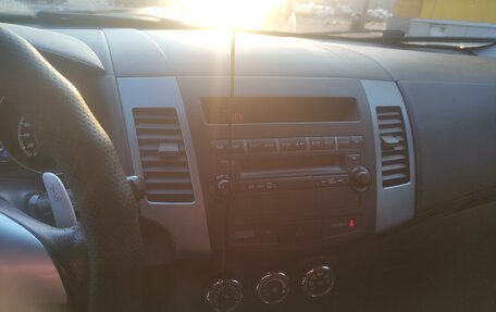 Mitsubishi Outlander III рестайлинг 3, 2012 год, 1 520 000 рублей, 7 фотография