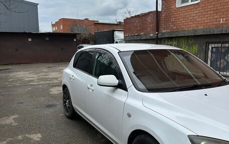 Mazda Axela, 2005 год, 500 000 рублей, 2 фотография