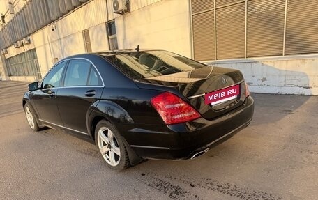 Mercedes-Benz S-Класс, 2010 год, 1 500 000 рублей, 3 фотография