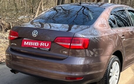 Volkswagen Jetta VI, 2015 год, 965 000 рублей, 7 фотография