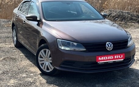 Volkswagen Jetta VI, 2015 год, 965 000 рублей, 12 фотография