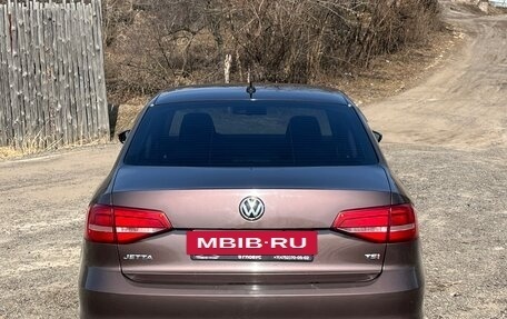 Volkswagen Jetta VI, 2015 год, 965 000 рублей, 16 фотография