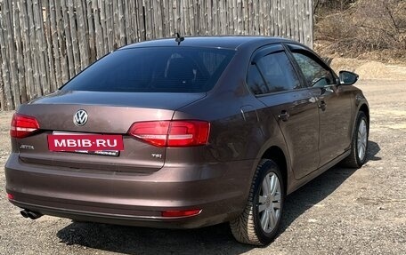 Volkswagen Jetta VI, 2015 год, 965 000 рублей, 15 фотография