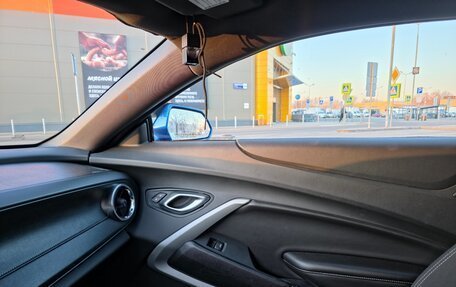 Chevrolet Camaro VI, 2018 год, 2 450 000 рублей, 8 фотография