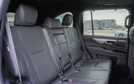 Lexus LX, 2024 год, 21 000 000 рублей, 14 фотография