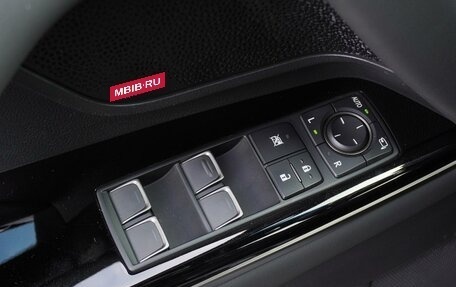 Lexus LX, 2024 год, 21 000 000 рублей, 32 фотография