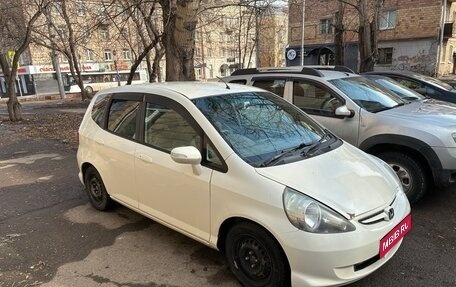Honda Fit III, 2001 год, 370 000 рублей, 1 фотография
