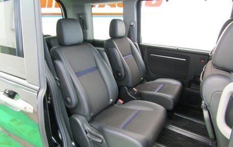 Honda Stepwgn IV, 2021 год, 2 050 000 рублей, 10 фотография