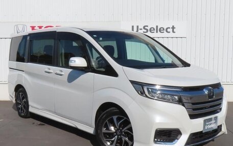 Honda Stepwgn IV, 2021 год, 2 000 000 рублей, 2 фотография