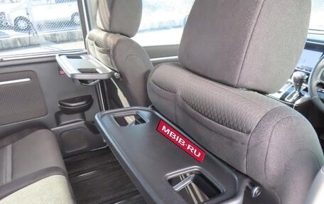 Honda Stepwgn IV, 2021 год, 2 000 000 рублей, 14 фотография