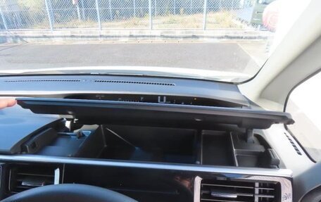 Honda Stepwgn IV, 2021 год, 2 000 000 рублей, 20 фотография