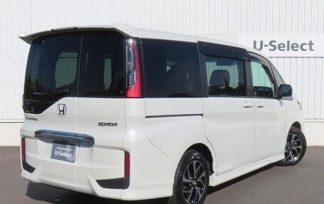 Honda Stepwgn IV, 2021 год, 2 000 000 рублей, 26 фотография