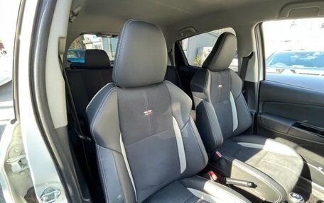 Toyota Vitz, 2018 год, 870 000 рублей, 10 фотография