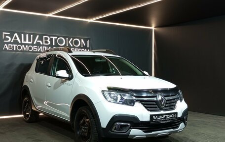 Renault Sandero II рестайлинг, 2020 год, 1 350 000 рублей, 3 фотография