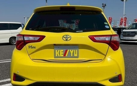 Toyota Vitz, 2017 год, 770 000 рублей, 6 фотография