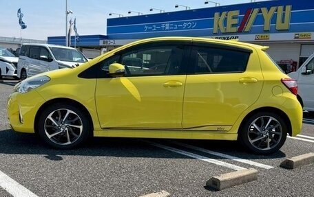 Toyota Vitz, 2017 год, 770 000 рублей, 8 фотография