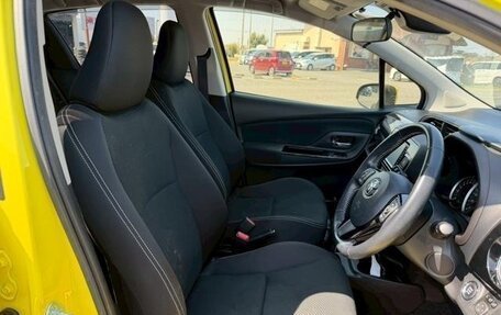 Toyota Vitz, 2017 год, 770 000 рублей, 10 фотография