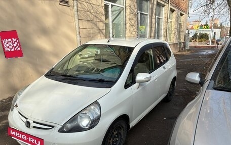 Honda Fit III, 2001 год, 370 000 рублей, 2 фотография