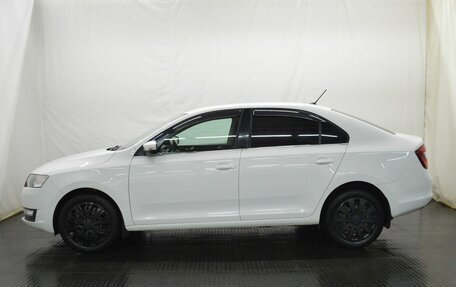 Skoda Rapid I, 2017 год, 1 030 000 рублей, 8 фотография