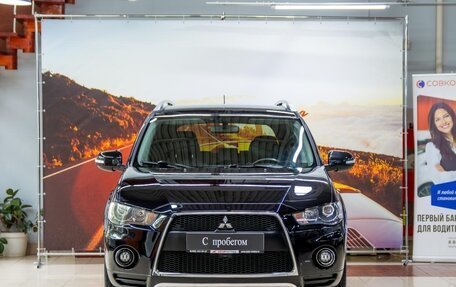 Mitsubishi Outlander III рестайлинг 3, 2011 год, 1 100 000 рублей, 2 фотография