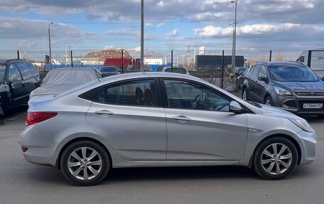 Hyundai Solaris II рестайлинг, 2012 год, 650 000 рублей, 7 фотография
