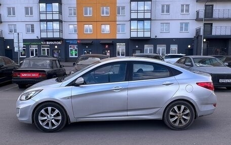 Hyundai Solaris II рестайлинг, 2012 год, 650 000 рублей, 3 фотография