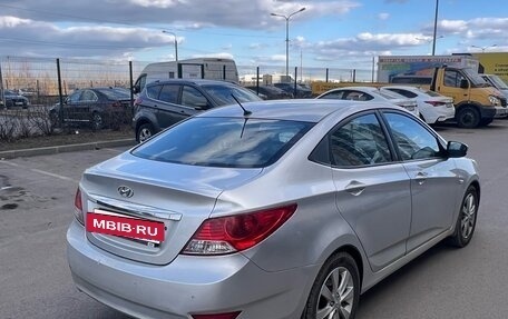 Hyundai Solaris II рестайлинг, 2012 год, 650 000 рублей, 6 фотография