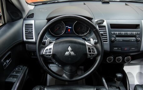 Mitsubishi Outlander III рестайлинг 3, 2011 год, 1 100 000 рублей, 9 фотография