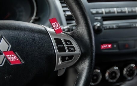 Mitsubishi Outlander III рестайлинг 3, 2011 год, 1 100 000 рублей, 18 фотография