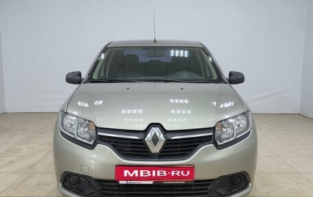 Renault Logan II, 2017 год, 720 000 рублей, 2 фотография