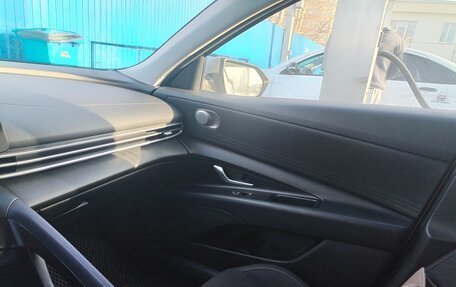 Hyundai Elantra, 2020 год, 1 900 000 рублей, 8 фотография