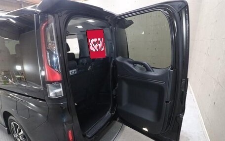 Honda Stepwgn IV, 2021 год, 2 300 000 рублей, 13 фотография