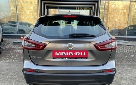 Nissan Qashqai, 2020 год, 1 999 000 рублей, 4 фотография