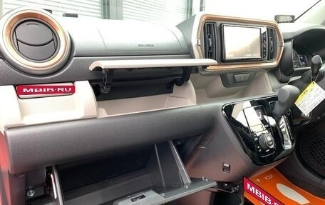 Toyota Passo III, 2023 год, 850 000 рублей, 13 фотография