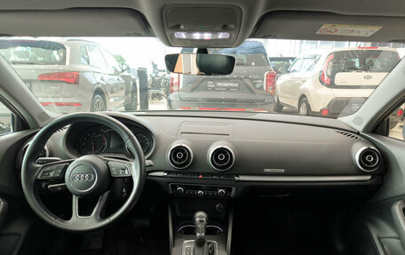 Audi A3, 2019 год, 1 930 000 рублей, 17 фотография