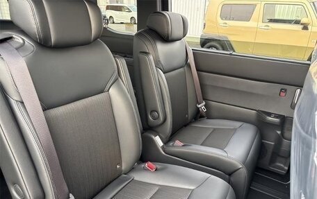 Honda Stepwgn, 2025 год, 2 708 080 рублей, 27 фотография