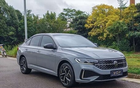 Volkswagen Lavida, 2022 год, 1 710 000 рублей, 3 фотография