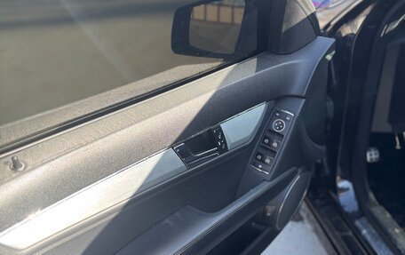 Mercedes-Benz C-Класс, 2008 год, 890 000 рублей, 10 фотография