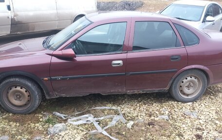 Opel Vectra B рестайлинг, 1998 год, 80 000 рублей, 3 фотография