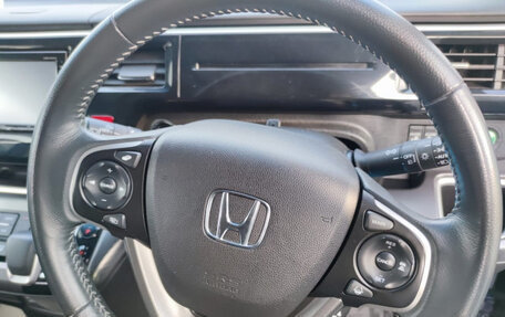 Honda Stepwgn IV, 2018 год, 2 430 000 рублей, 10 фотография