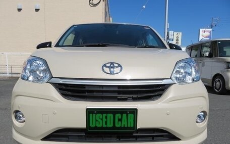 Toyota Passo III, 2022 год, 780 000 рублей, 2 фотография