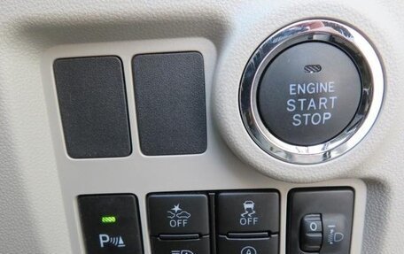 Toyota Passo III, 2022 год, 780 000 рублей, 9 фотография