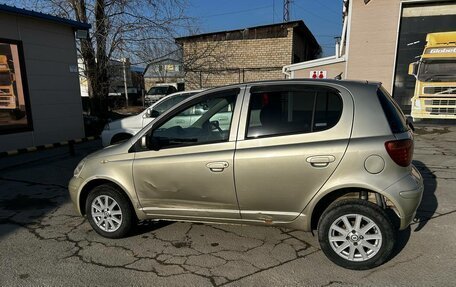 Toyota Vitz, 2002 год, 310 000 рублей, 2 фотография