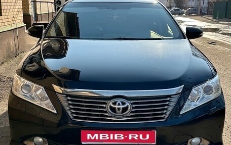 Toyota Camry, 2013 год, 1 750 000 рублей, 1 фотография