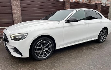 Mercedes-Benz E-Класс, 2022 год, 4 520 000 рублей, 20 фотография