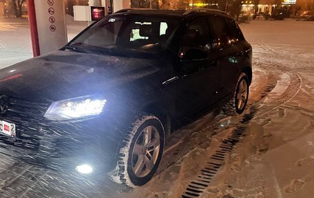 Volkswagen Touareg III, 2011 год, 2 000 000 рублей, 3 фотография
