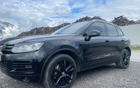 Volkswagen Touareg III, 2011 год, 2 000 000 рублей, 4 фотография